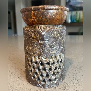 Vintage Owl hand carved soapstone wax / oil / incense burner